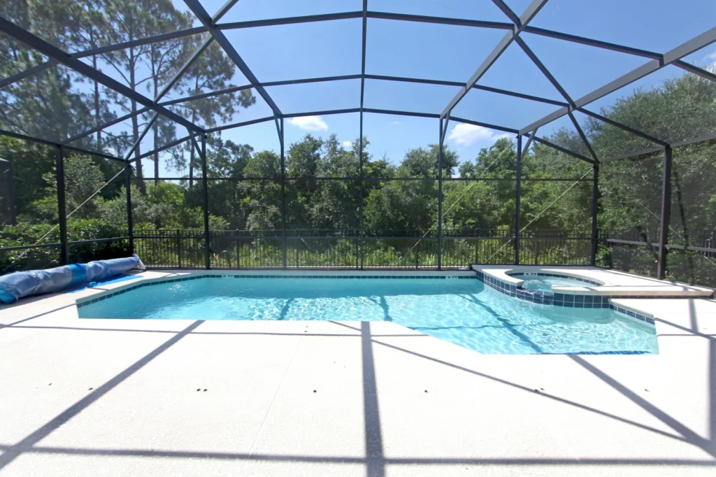 Best Tampa Pool Cage Restoration Company